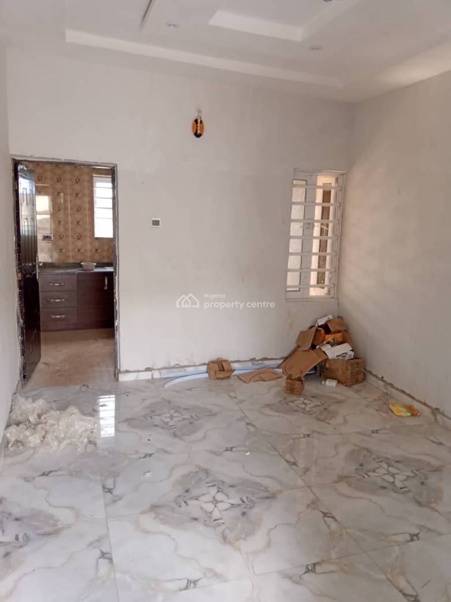 Newly Built 2bedroom at Magodo Phase 1, Magodo Phase 1, Magodo, Lagos, Flat / Apartment for Rent