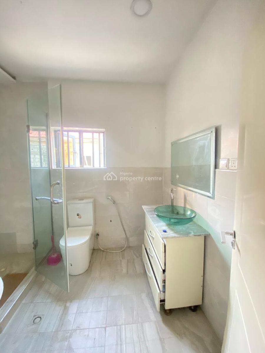 Spacious 3 Bedroom Terrace Duplex, Lekki Conservation Road, Lekki, Lagos, Terraced Duplex for Rent