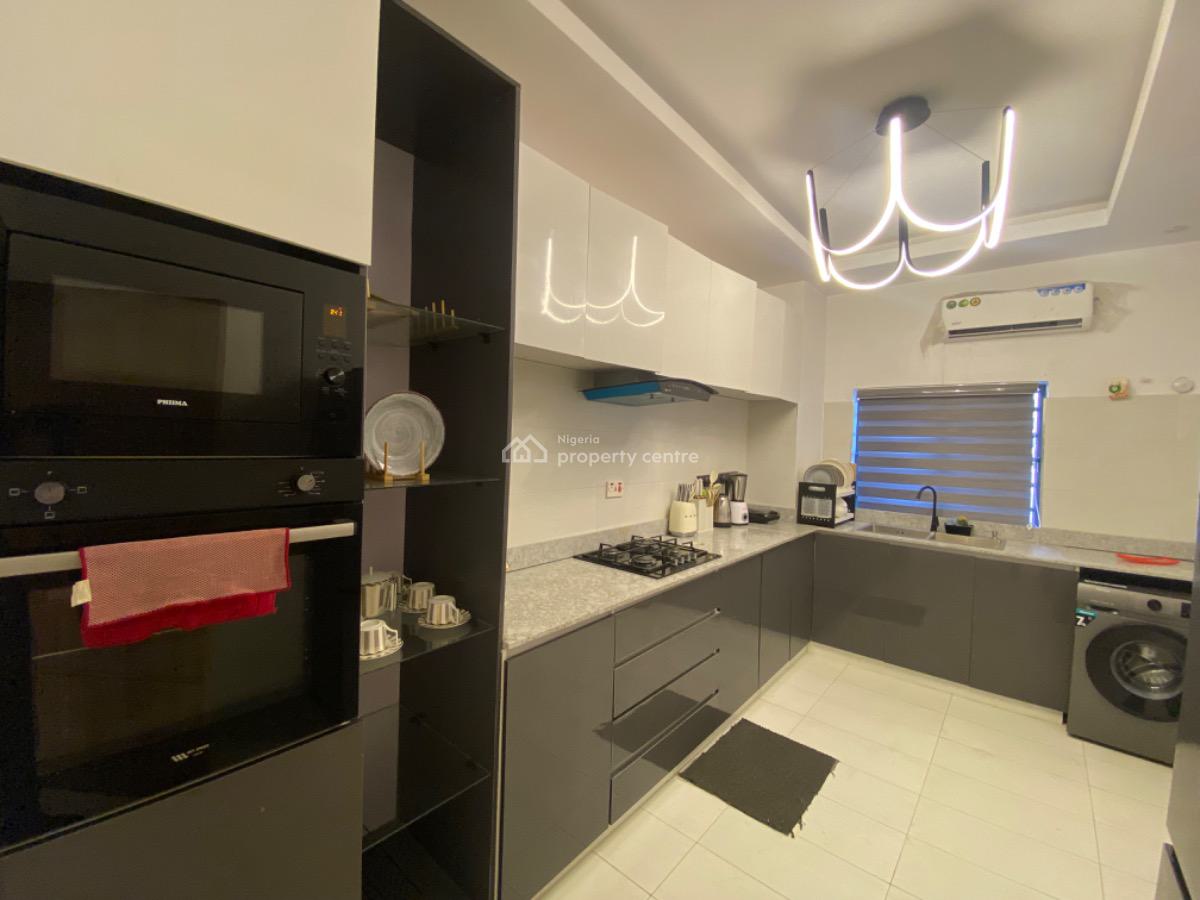 This Is a Luxury 2 Bedroom Apartment, Lekki Phase 1, Lekki, Lagos, Flat / Apartment Short Let
