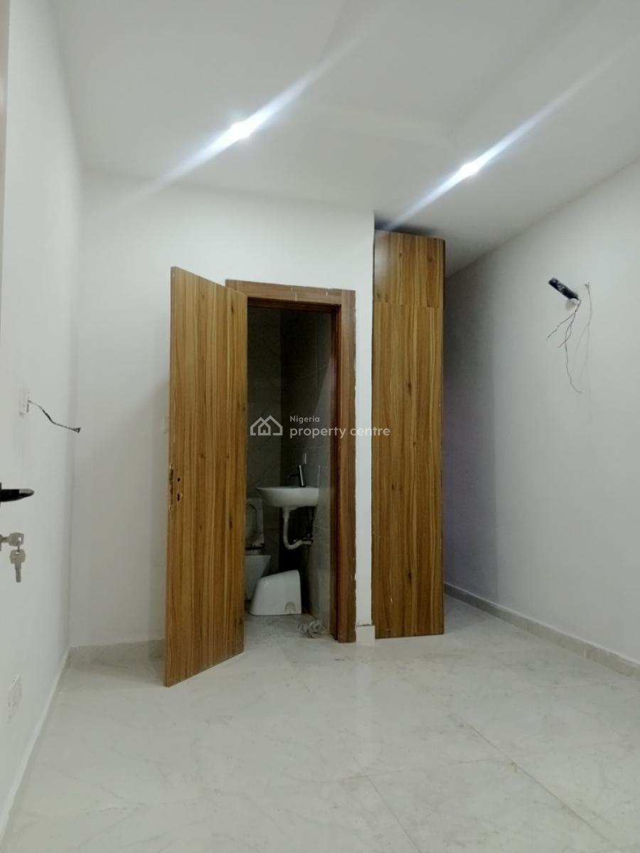 Apartment with Pool, Gym & 24/7 Light, Spg, Ologolo, Lekki Phase 2, Lekki, Lagos, Flat / Apartment for Rent