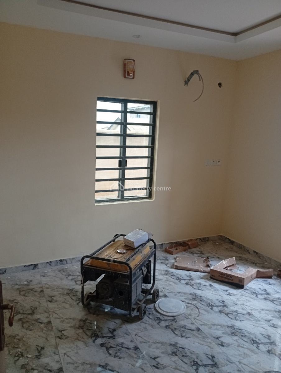 Executive 3bedroom Flat, Agboyi Estate, Alapere, Ketu, Lagos, Flat / Apartment for Rent