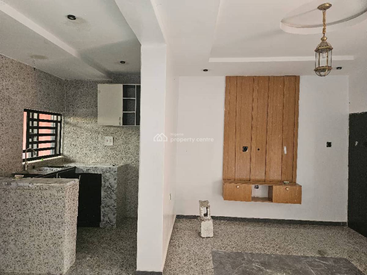 Luxury 4 Unit of 2 Bedroom Apartment, Stargate Oluyole Estate, Ibadan, Oyo, Block of Flats for Sale