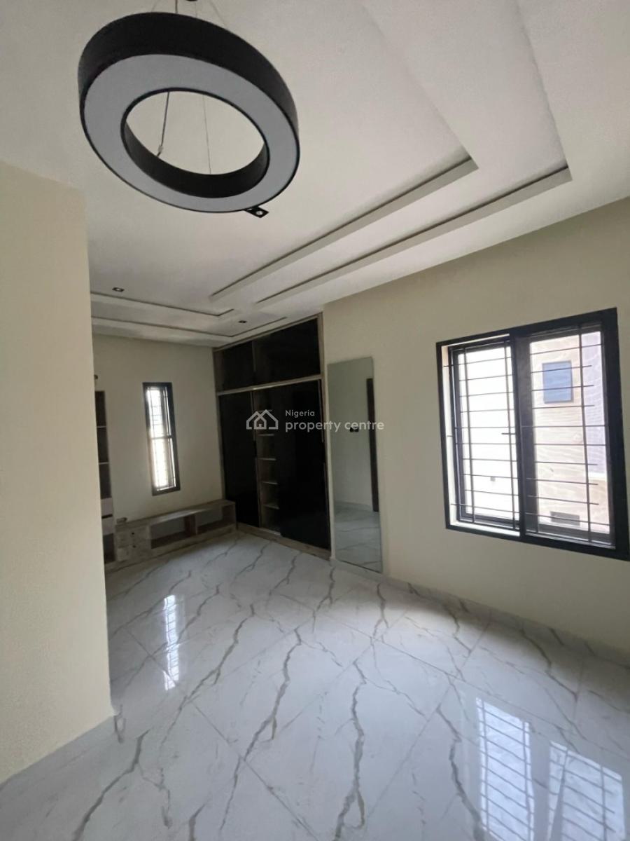 Top-notch 4 Bedroom Semi Detached Duplex + Bq, Gra Phase 1, Magodo, Lagos, Semi-detached Duplex for Sale