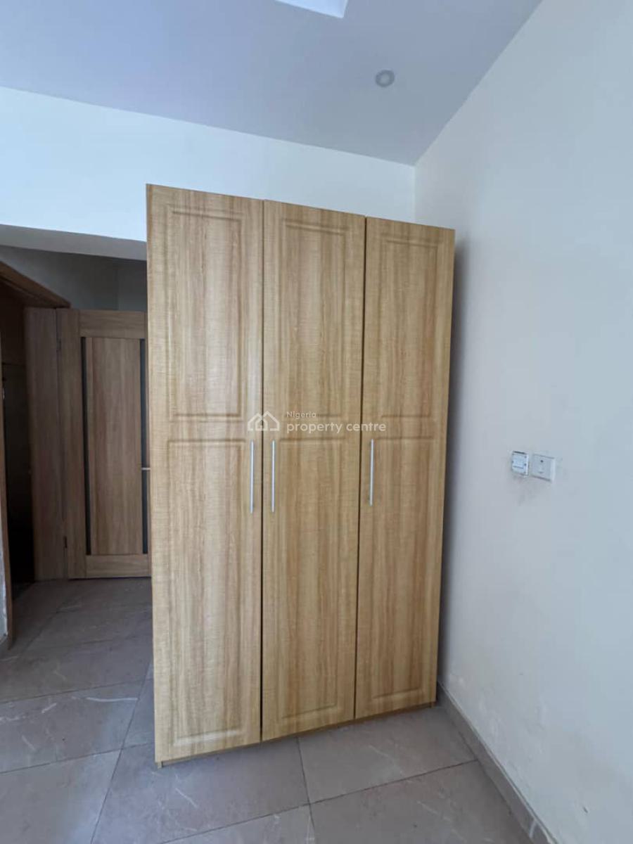 𝐒𝐏𝐀𝐂𝐈𝐎𝐔𝐒  1  𝐁𝐄𝐃𝐑𝐎𝐎𝐌 𝐀𝐏𝐀𝐑𝐓𝐌𝐄𝐍, Victoria Island (vi), Lagos, Mini Flat (room and Parlour) for Rent