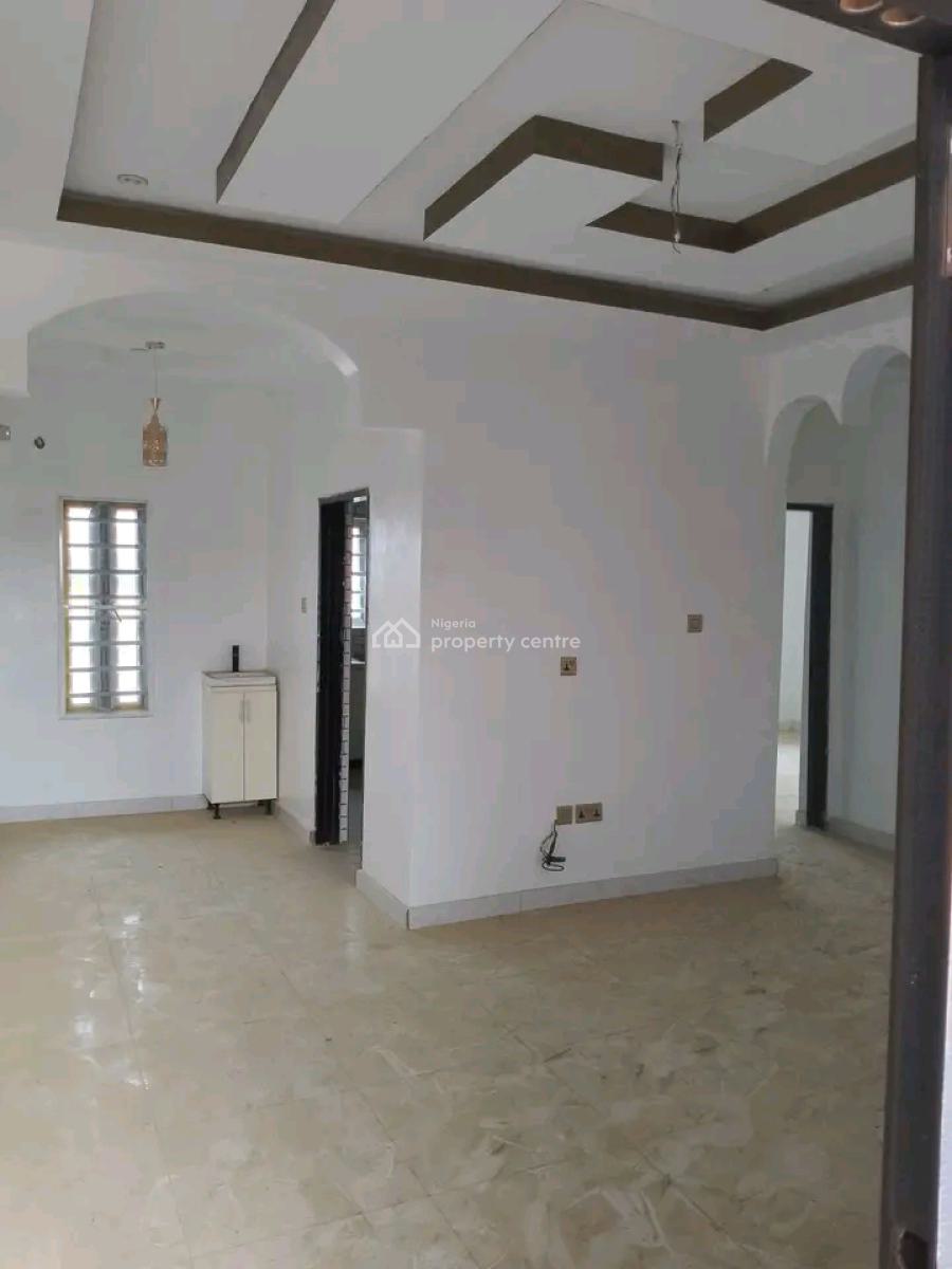 Block of 6 Units Brand New Ensuite Luxury 2-bedroom Flats, Alagbole, Ifo, Ogun, Block of Flats for Sale