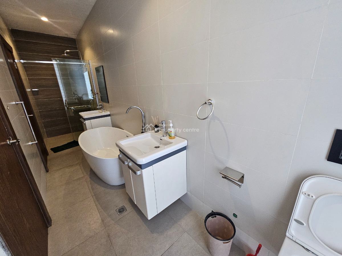 Waterfront Fulky Furnished 4 Bedroom Terrace Duplex with Pool, Admiralty Road, Lekki Phase 1, Lekki, Lagos, Terraced Duplex for Sale
