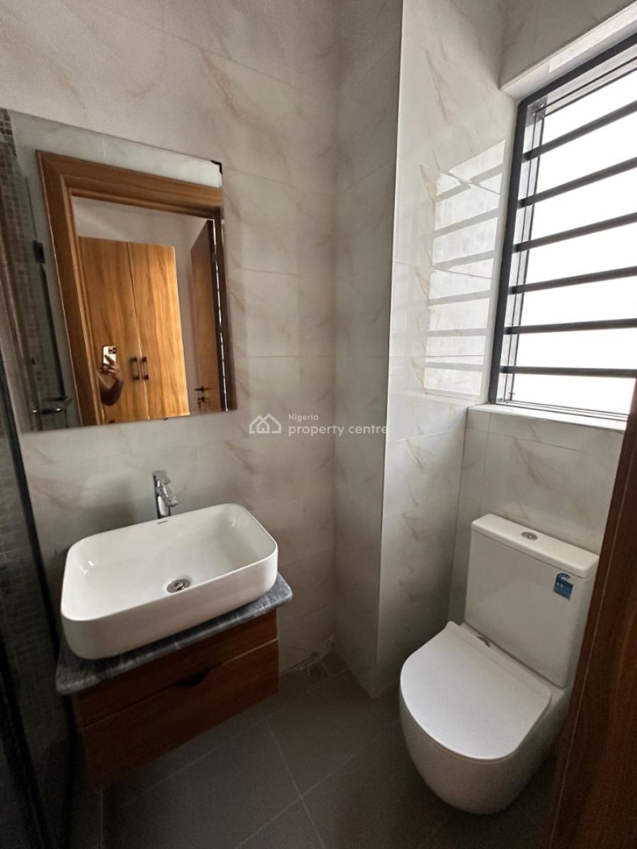 Tastefully Finished 3 Bedroom Semi-detached House with a Room Bq, Victoria Island (vi), Lagos, Semi-detached Duplex for Rent
