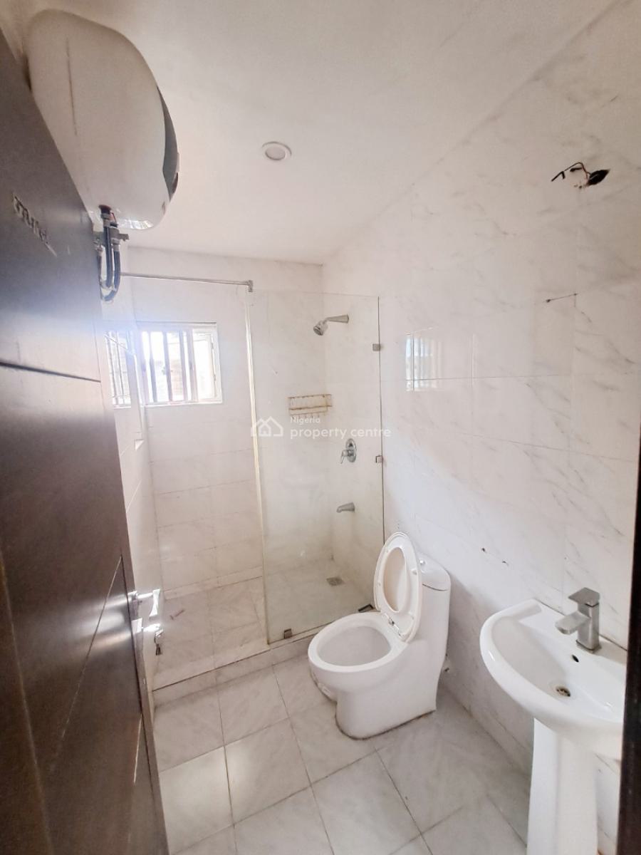 Well Built Serviced Mini Flat in a Gated Estate, Ikate, Freedom Way, Lekki, Lagos, Mini Flat (room and Parlour) for Rent