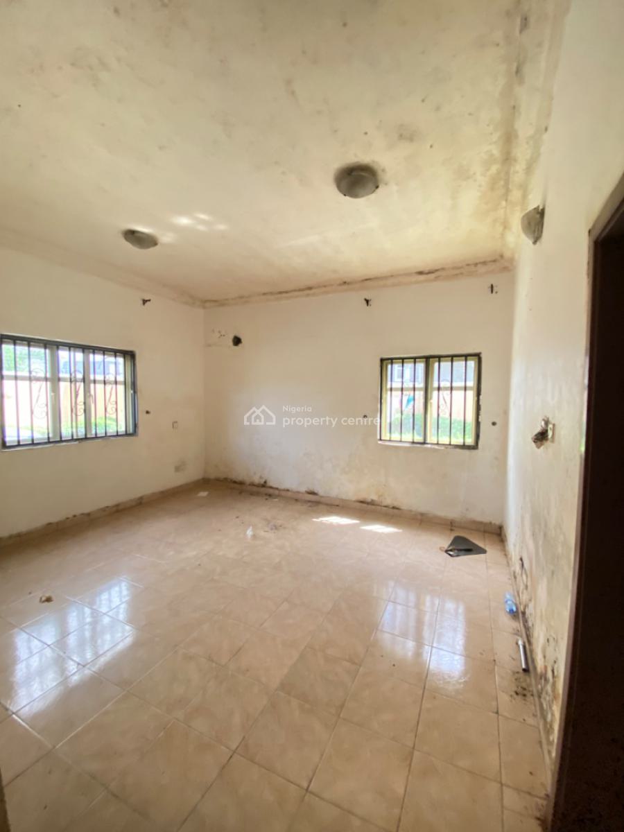 Spacious Shared Master Bedroom Apartment, Oba Musa Estate, Agungi, Lekki, Lagos, Flat / Apartment for Rent
