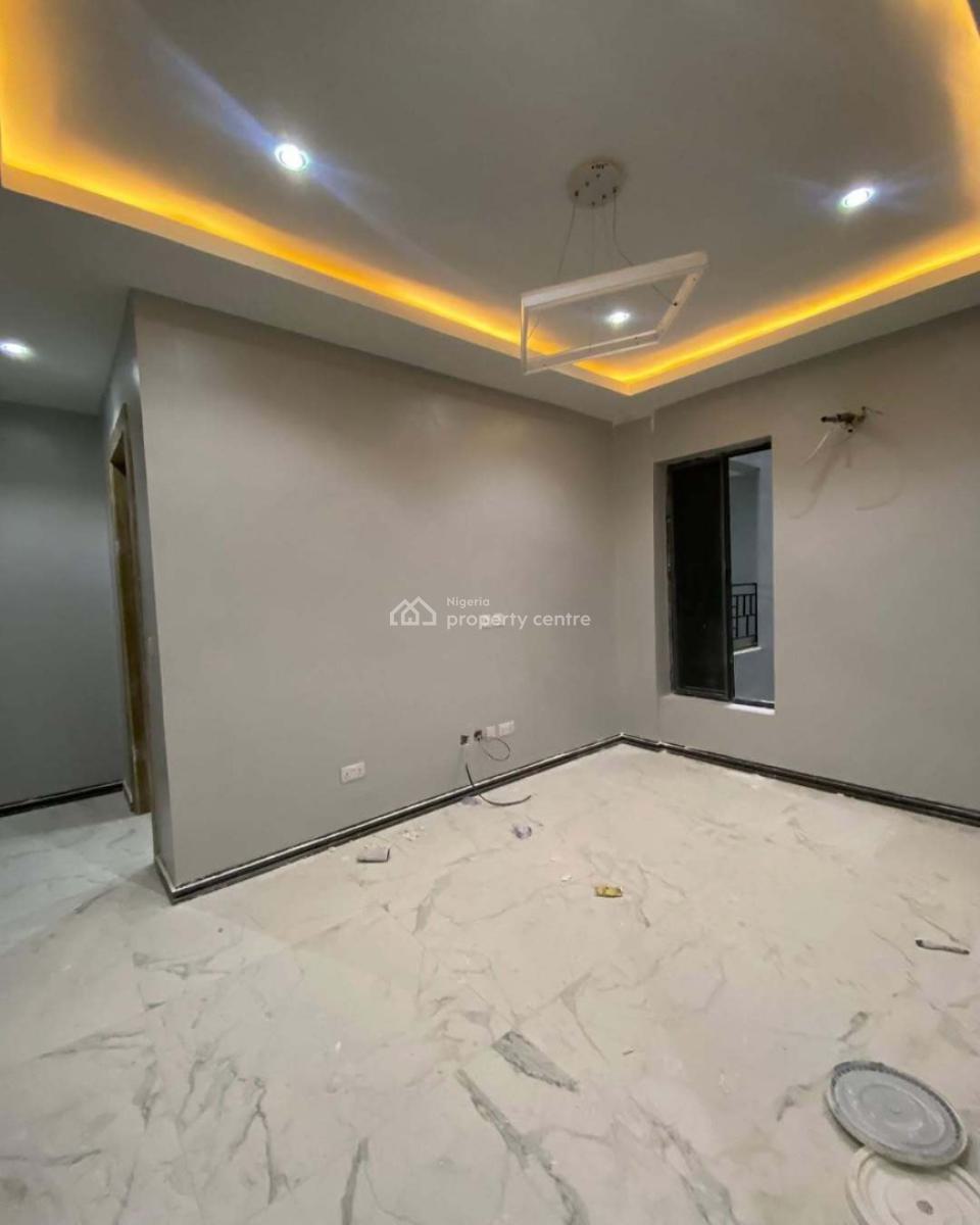 Upscale 4-bed Maisonnette, Lekki Phase 1, Lekki, Lagos, House for Rent