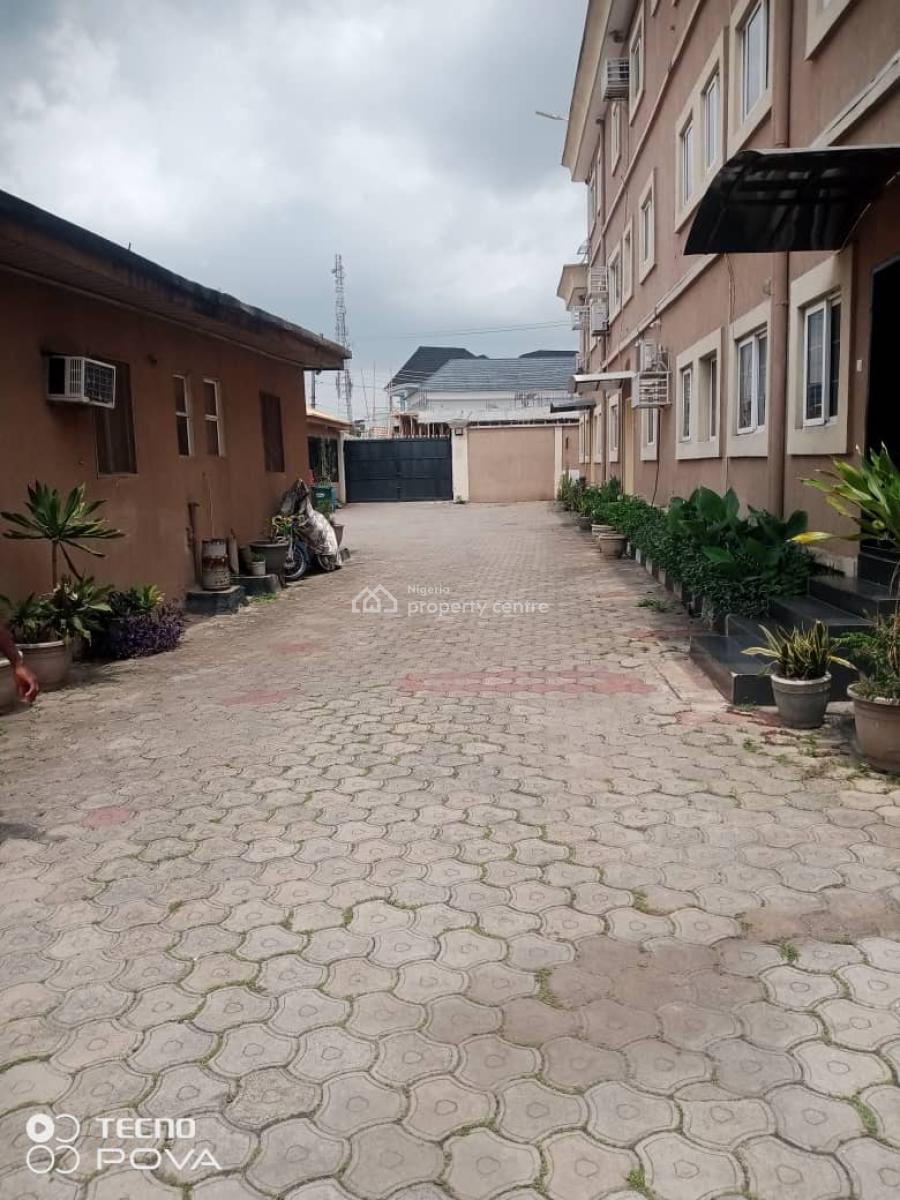 Lovely Partly Furnished 3 Bedroom Flat, Lovely Juli Estate Environment, Oregun, Oregun, Ikeja, Lagos, Flat / Apartment for Rent