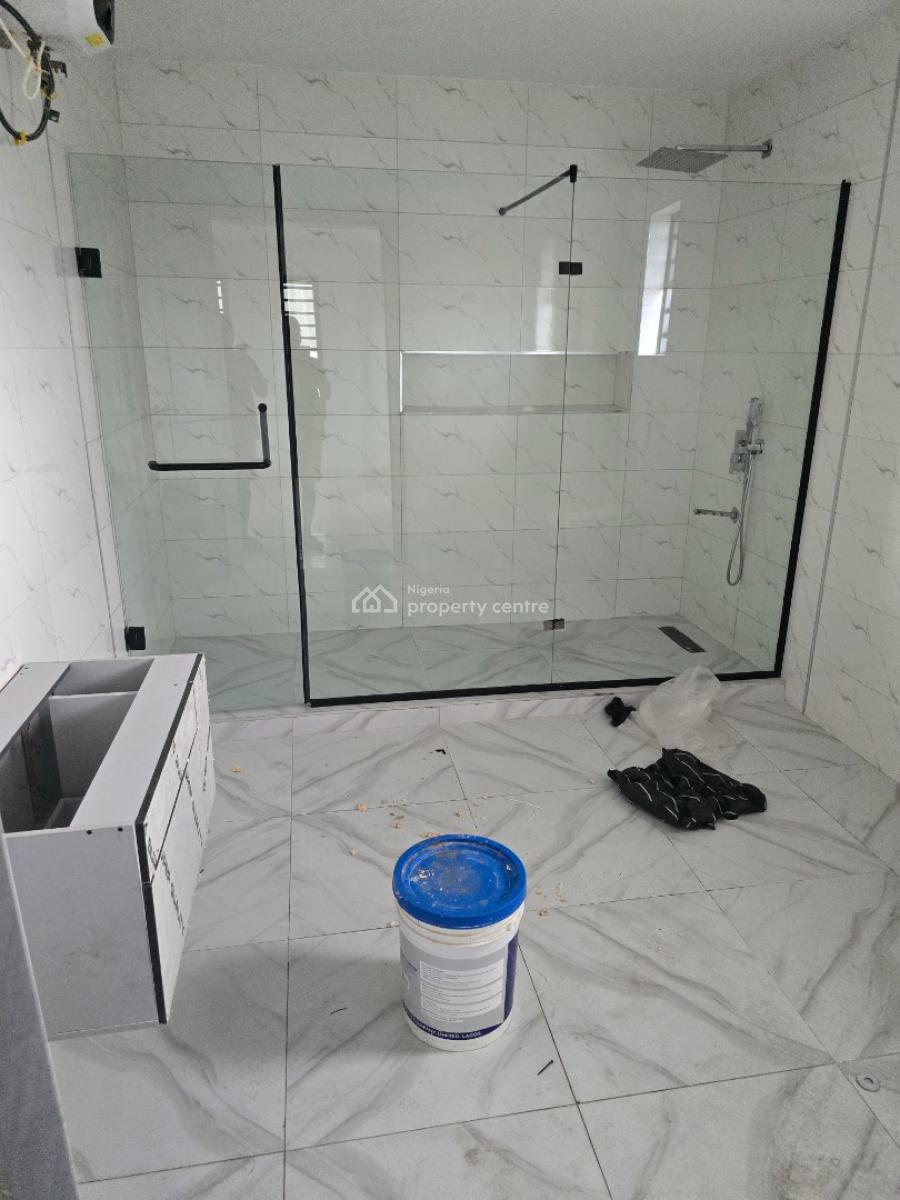 Newly Build 3bedroom Massonate Penthouse Plus Bq, Off Freedom Way, Lekki Phase 1, Lekki, Lagos, House for Rent