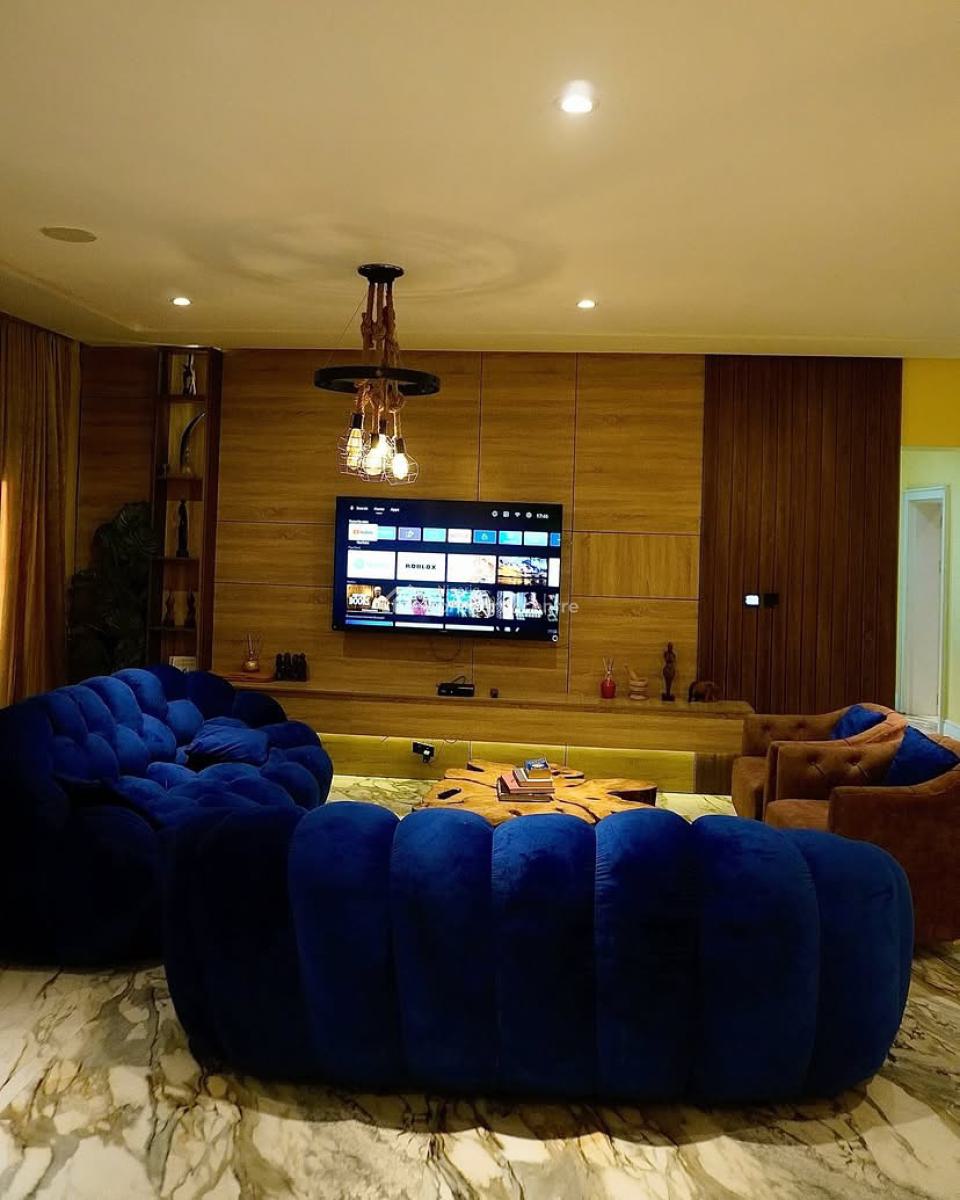 Luxury 2 Bedroom Apartment at Wuse 2, Wuse 2, Abuja, Flat / Apartment Short Let