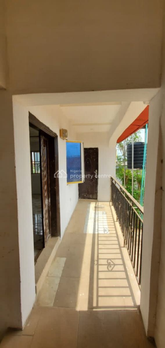a Standard, Hot Mini Flat, Alakia, Ibadan, Oyo, Mini Flat (room and Parlour) for Rent