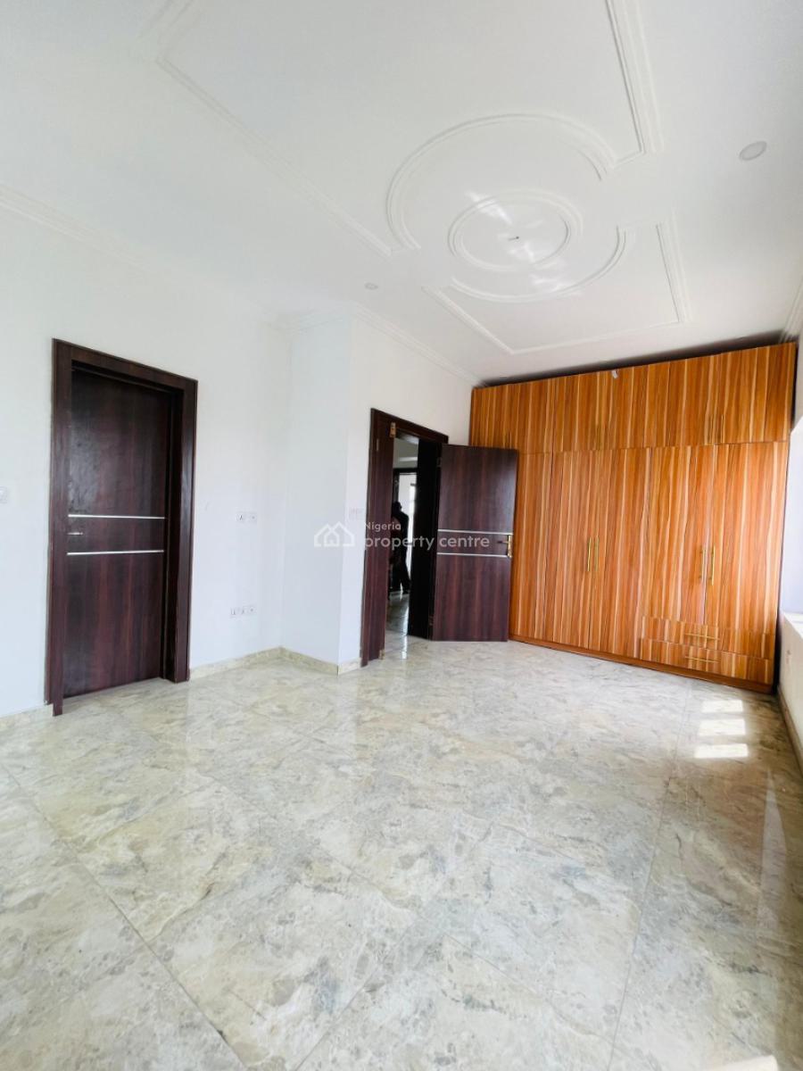 4 Bedroom Terraced Duplex with Bq in a Tranquil Environment, Yaba, Lagos, Terraced Duplex for Sale
