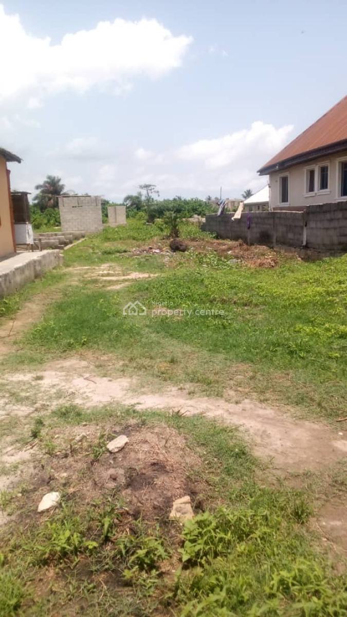 Half Plot of Land, Bayeku Estate, Igbogbo, Ikorodu, Lagos, Residential Land for Sale