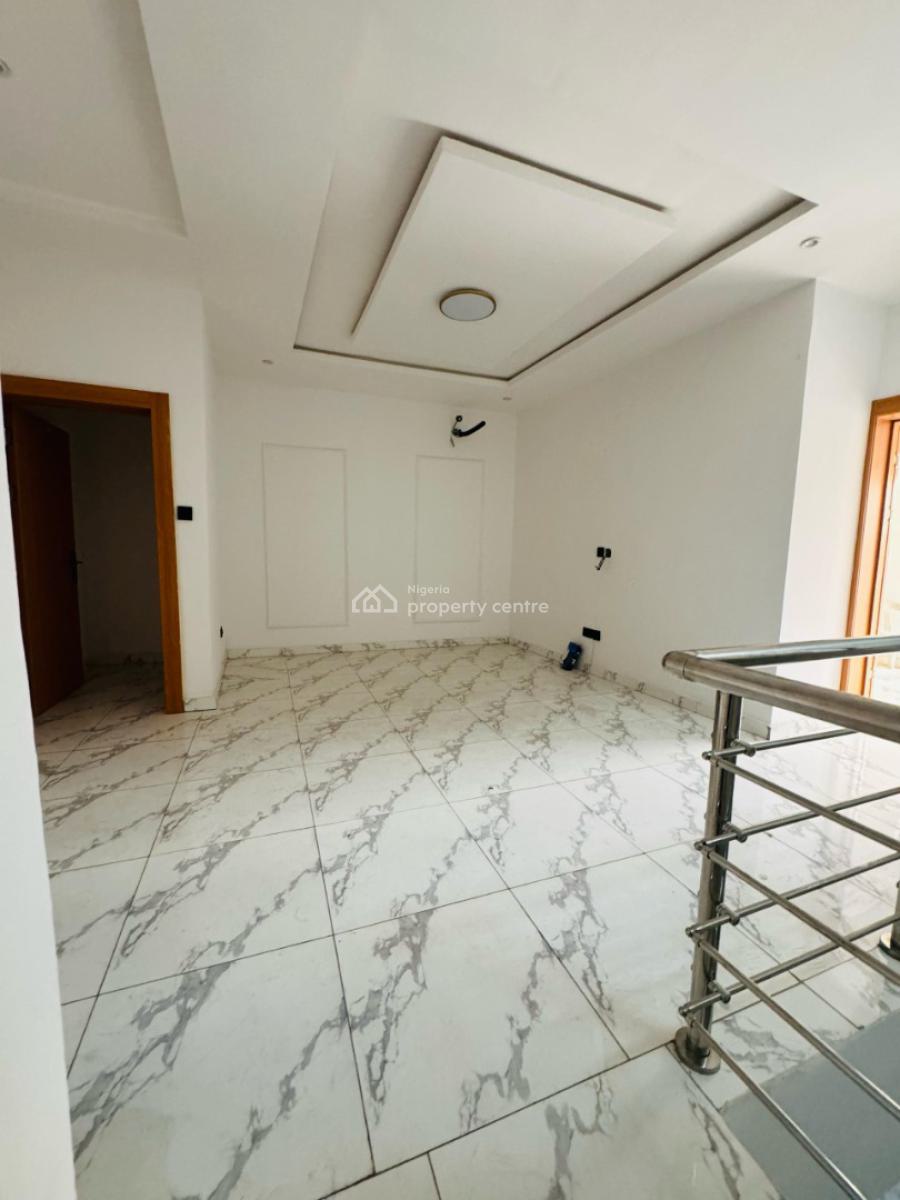 Spaciously Built 5 Bedroom Semi Detached Duplex with Bq, Adeniyi Jones, Ikeja, Lagos, Semi-detached Duplex for Sale