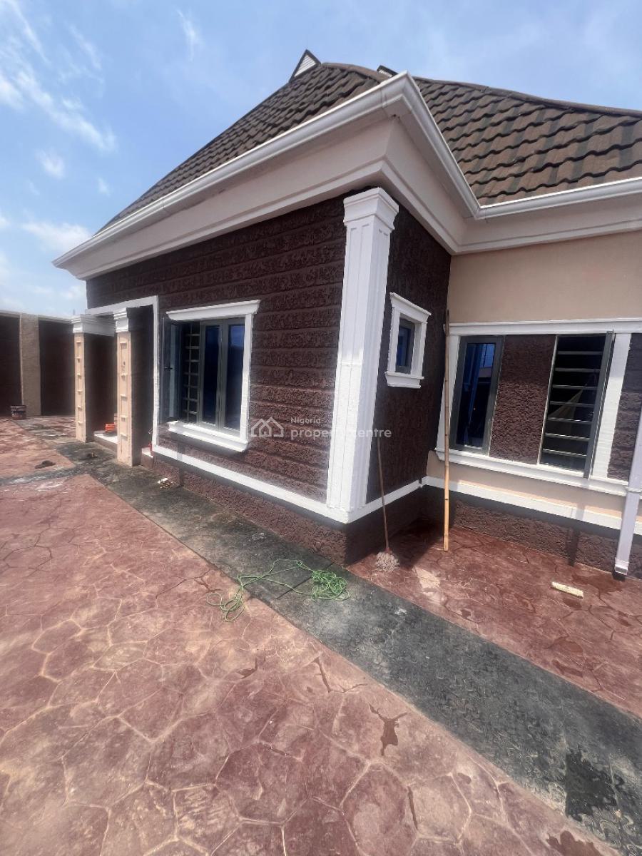 Luxury 4 Bedroom Bungalow (offplan), Ginti Bus Stop, Ikorodu, Lagos, Detached Bungalow for Sale