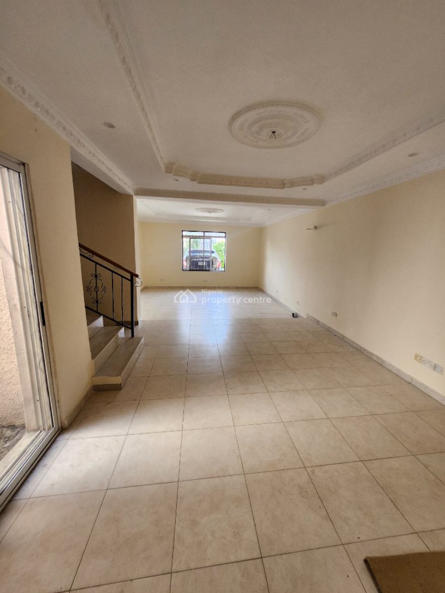 a Serviced & Newly Renovated 4 Bedroom Terrace Duplex, Lekki Phase 1, Lekki, Lagos, Terraced Duplex for Rent