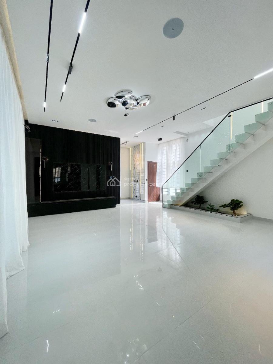 Exquisite 5 Bedroom Duplex, Chevron, Lekki, Lagos, Detached Duplex for Sale