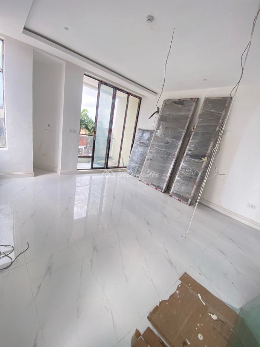 Brand New Fully Serviced 3bedroom Apartment, Lekki Phase 1, Lekki, Lagos, Flat / Apartment for Rent