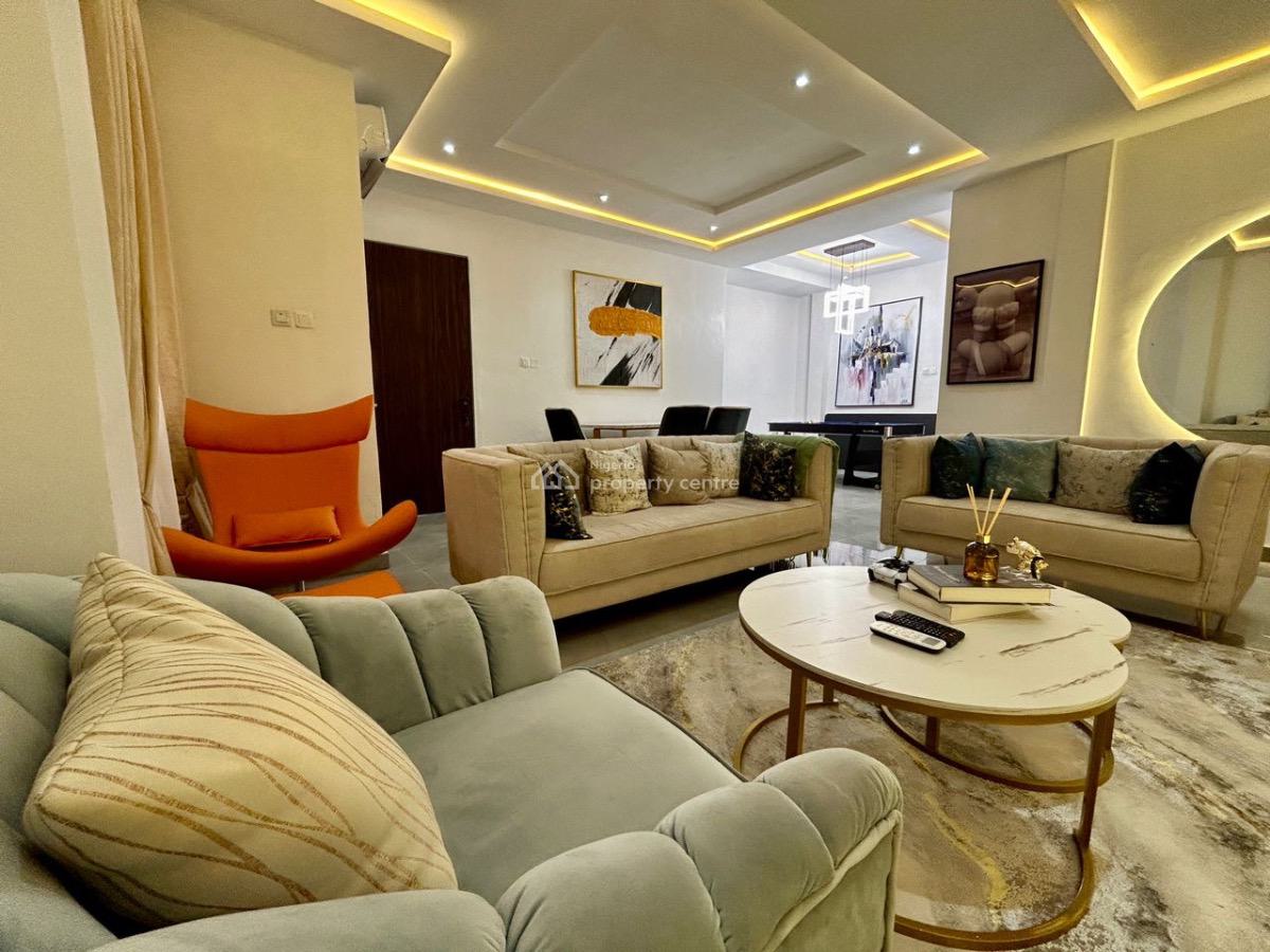 Astonishing 3 Bedroom Apartment, Admiralty Way, Lekki Phase 1, Lekki, Lagos, Flat / Apartment Short Let