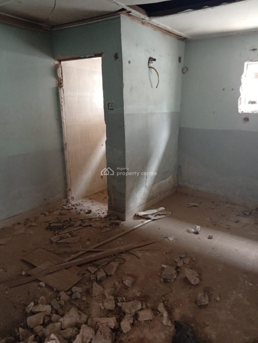 Luxury 5 Bedroom Fully Detached House with Bq in Commercial Road, Ikeja, Lagos, Detached Duplex for Rent