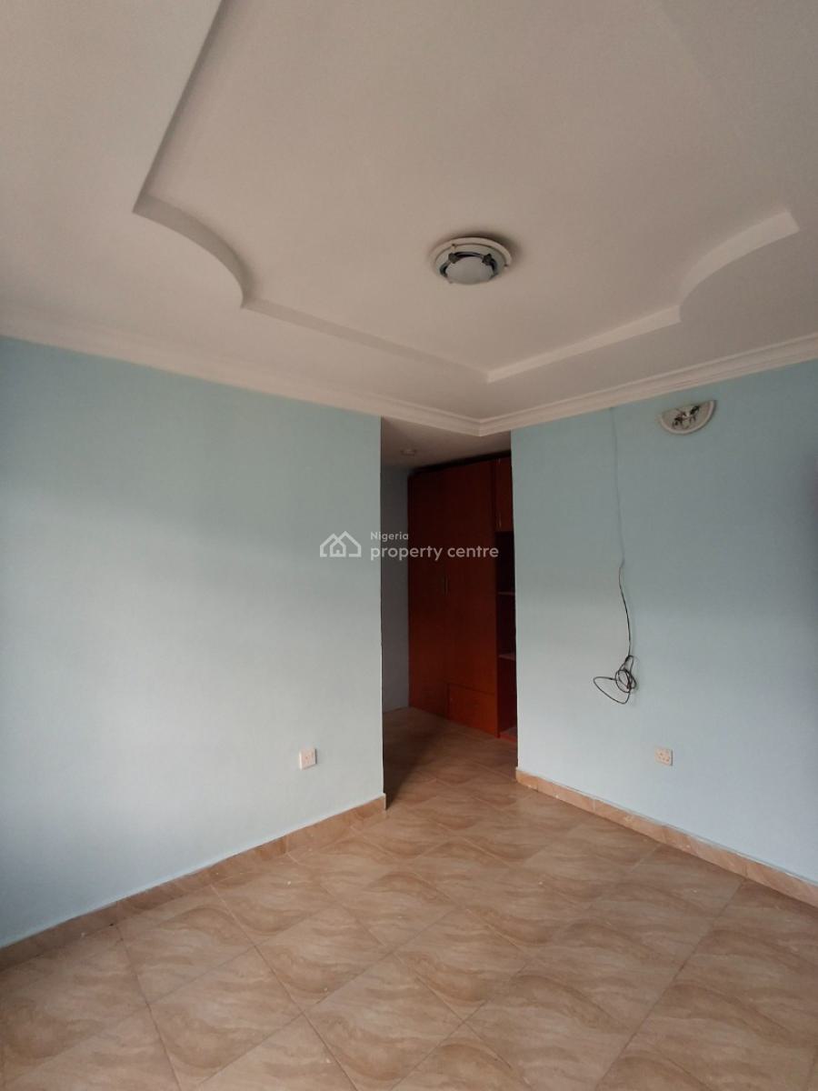3bedroom Apartment in a Well Secured Estate, in a Secured Estate, Sangotedo, Ajah, Lagos, Flat / Apartment for Rent