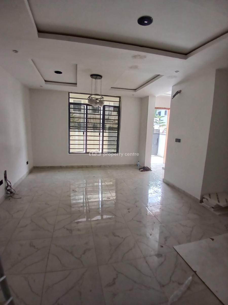Exquisitely Detailed 4 Bedroom Semi-detached Duplex with Bq, Chevron Drive, Lekki, Lagos, Semi-detached Duplex for Sale