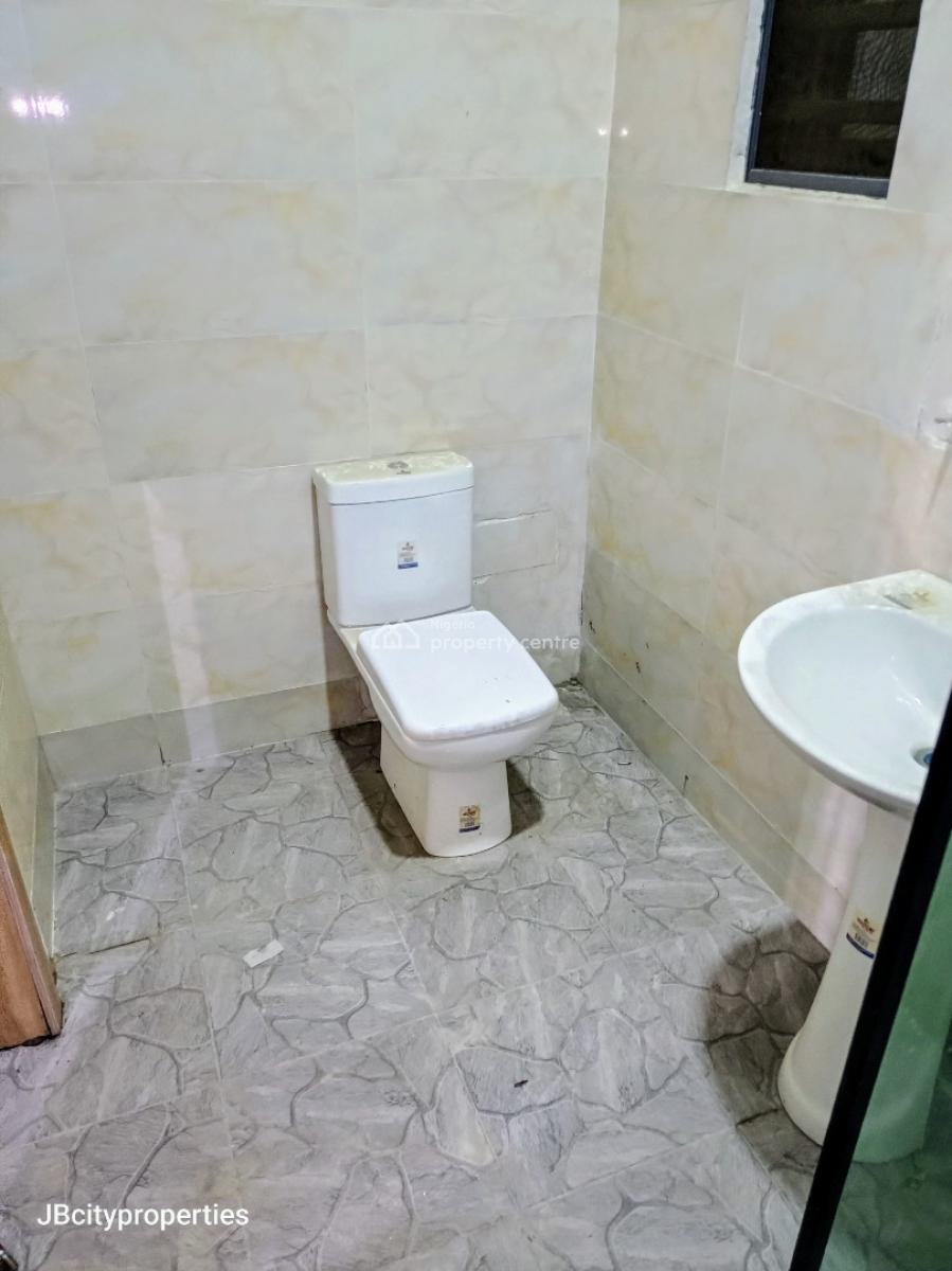 Lucky 2 Bedroom Apartment with Bq, Off Abraham Adesanya, Ajah, Lagos, Flat / Apartment for Rent