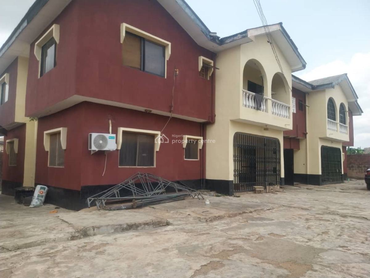 4 Blocks of 3 Bedroom Flat and 2 Shops, Mfm Lagos Ibadan Expressway, Magboro, Ogun, Block of Flats for Sale