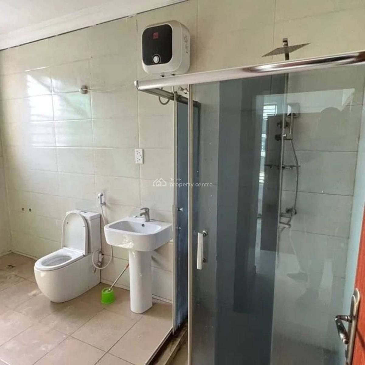 Nice Well Maintained 3 Bedrooms Duplex with Bq, Off Monastery Road, Sangotedo, Ajah, Lagos, Terraced Duplex for Rent