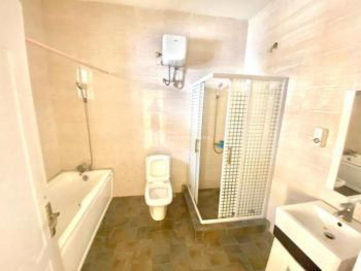 Nice 3 Bedroom Terrace Duplex, Victoria Crest, Lekki Expressway, Lekki, Lagos, Terraced Duplex for Rent