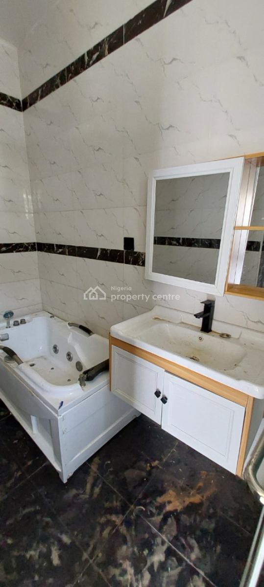 Newly Renovated 4 Bedrooms Terraced Duplex, Lekki Conservation, Lekki, Lagos, Terraced Duplex for Rent
