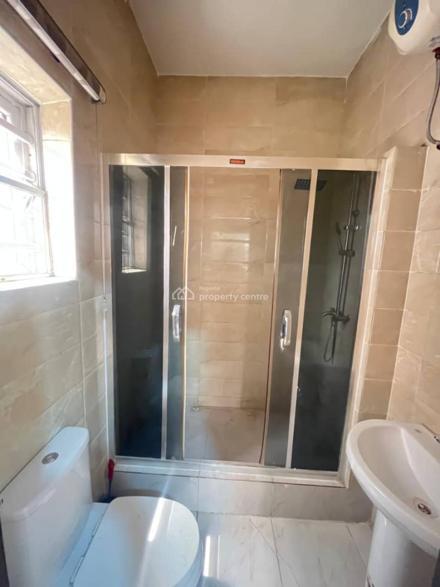 5 Bedroom Detached Duplex with Bq, Ologolo, Lekki, Lagos, Detached Duplex for Rent