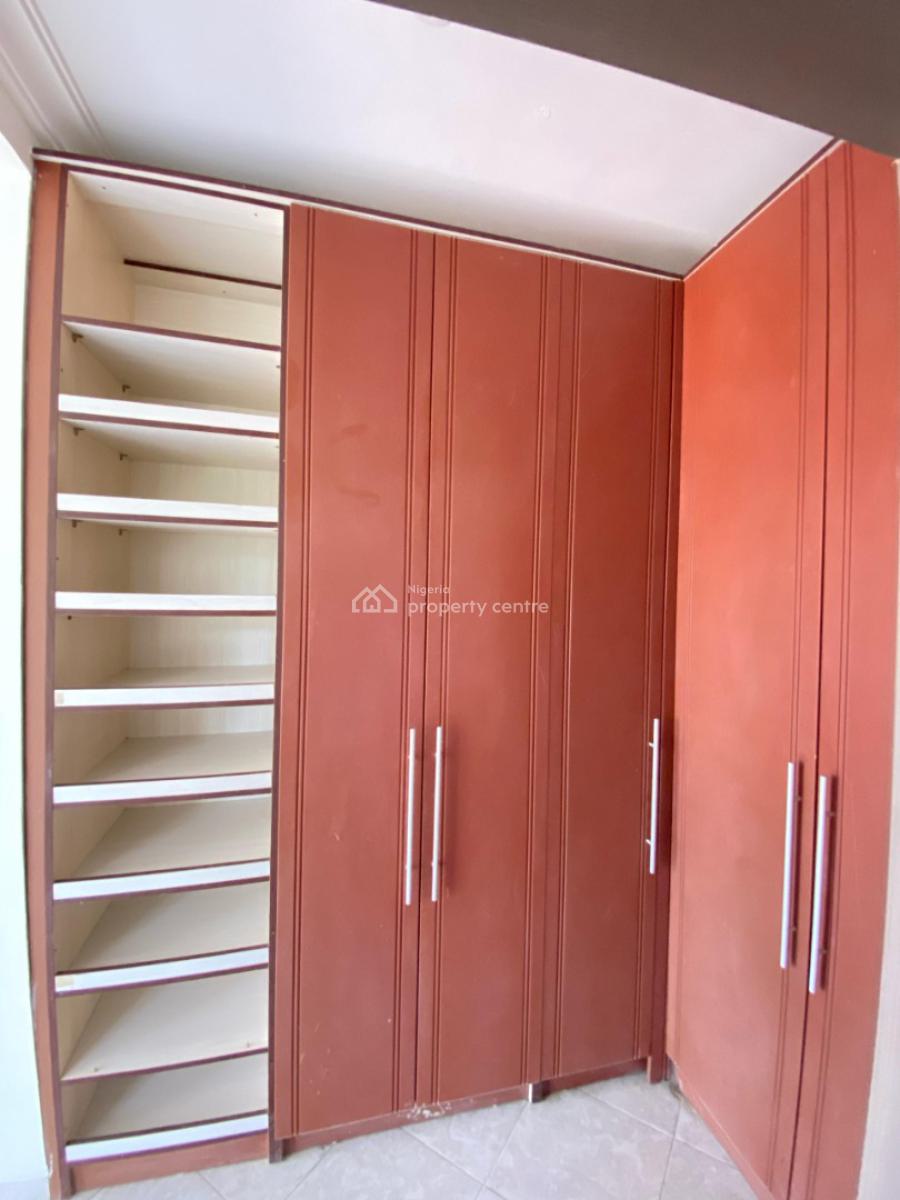 *3 Bedroom Apartment with Gym and Swimming Pool, Ikoyi, Lagos, Flat / Apartment for Rent
