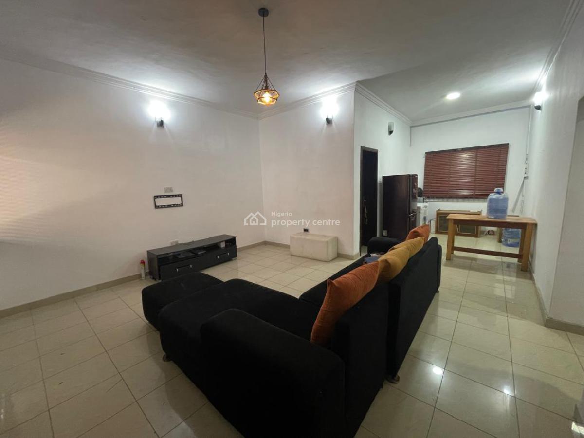 Shared Serviced Apartment, Lekki Right Side, Lekki Phase 1, Lekki, Lagos, Flat / Apartment for Rent
