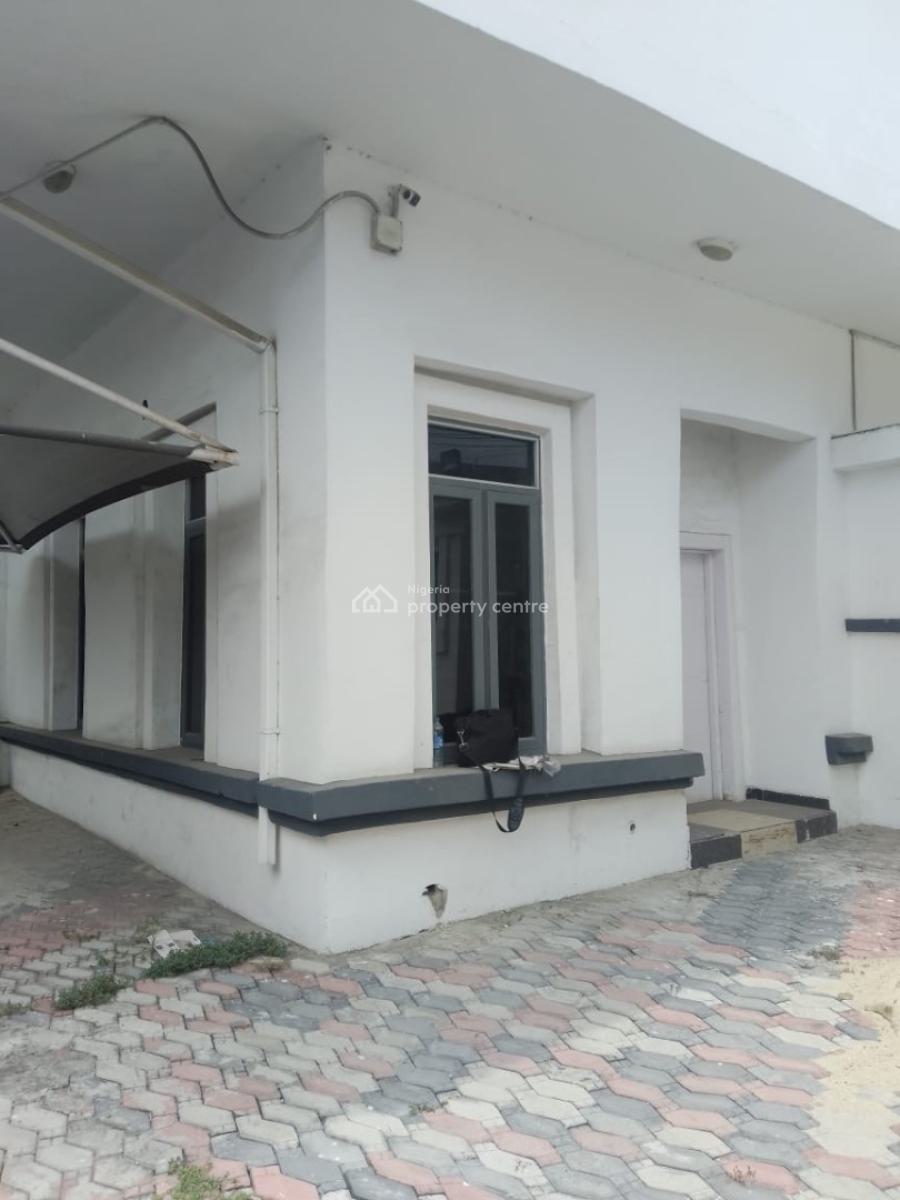 Spacious 4bedroom, Osapa London, Lekki, Lagos, Commercial Property for Rent