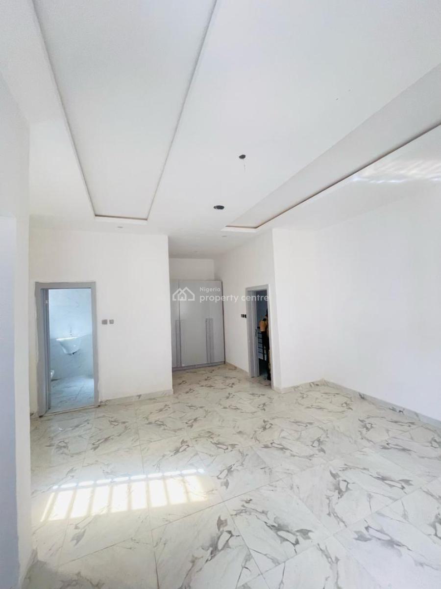 4 Bedroom Duplex, Pinnock Beach Estate, Osapa, Lekki, Lagos, Semi-detached Duplex for Rent