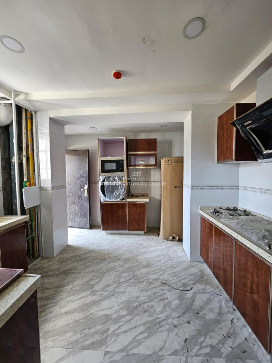 4 Bedrooms Apartment with Bq, Ikoyi, Lagos, Flat / Apartment for Sale