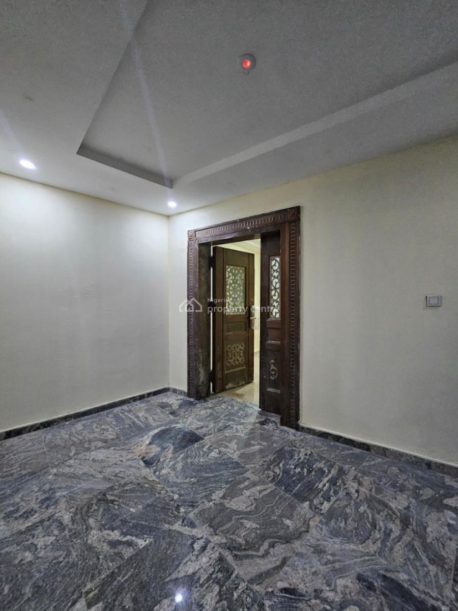 4 Bedrooms Apartment with Bq, Ikoyi, Lagos, Flat / Apartment for Sale
