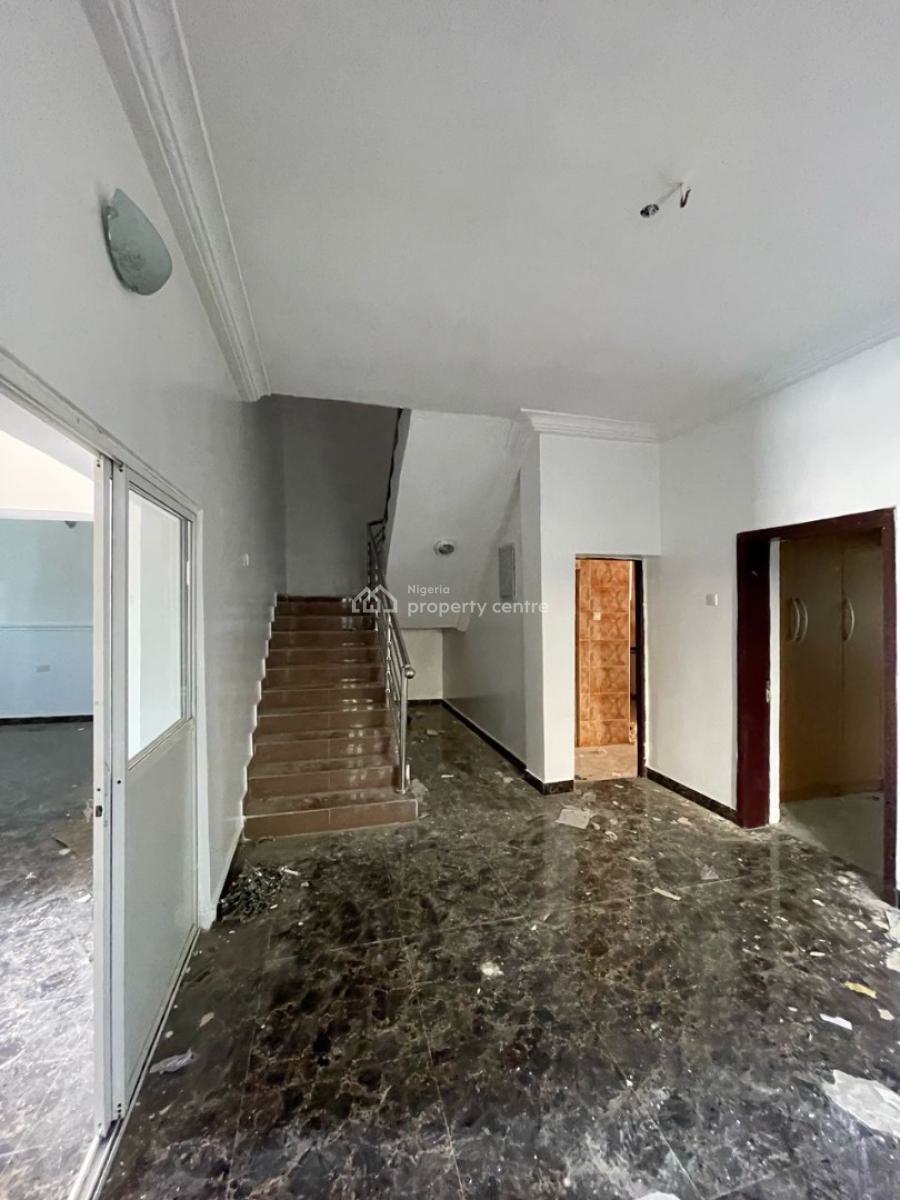 4 Bedroom Semi Detached Duplex and a Bq, Wuye, Abuja, Semi-detached Duplex for Rent