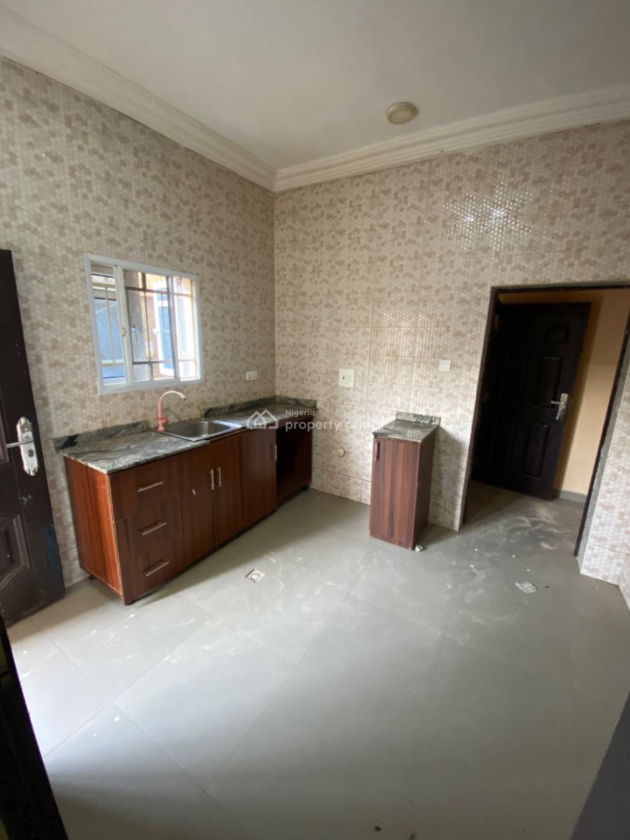 Luxury Two Bedroom Block of Flat, Dawaki District, Dawaki, Gwarinpa, Abuja, Flat / Apartment for Rent