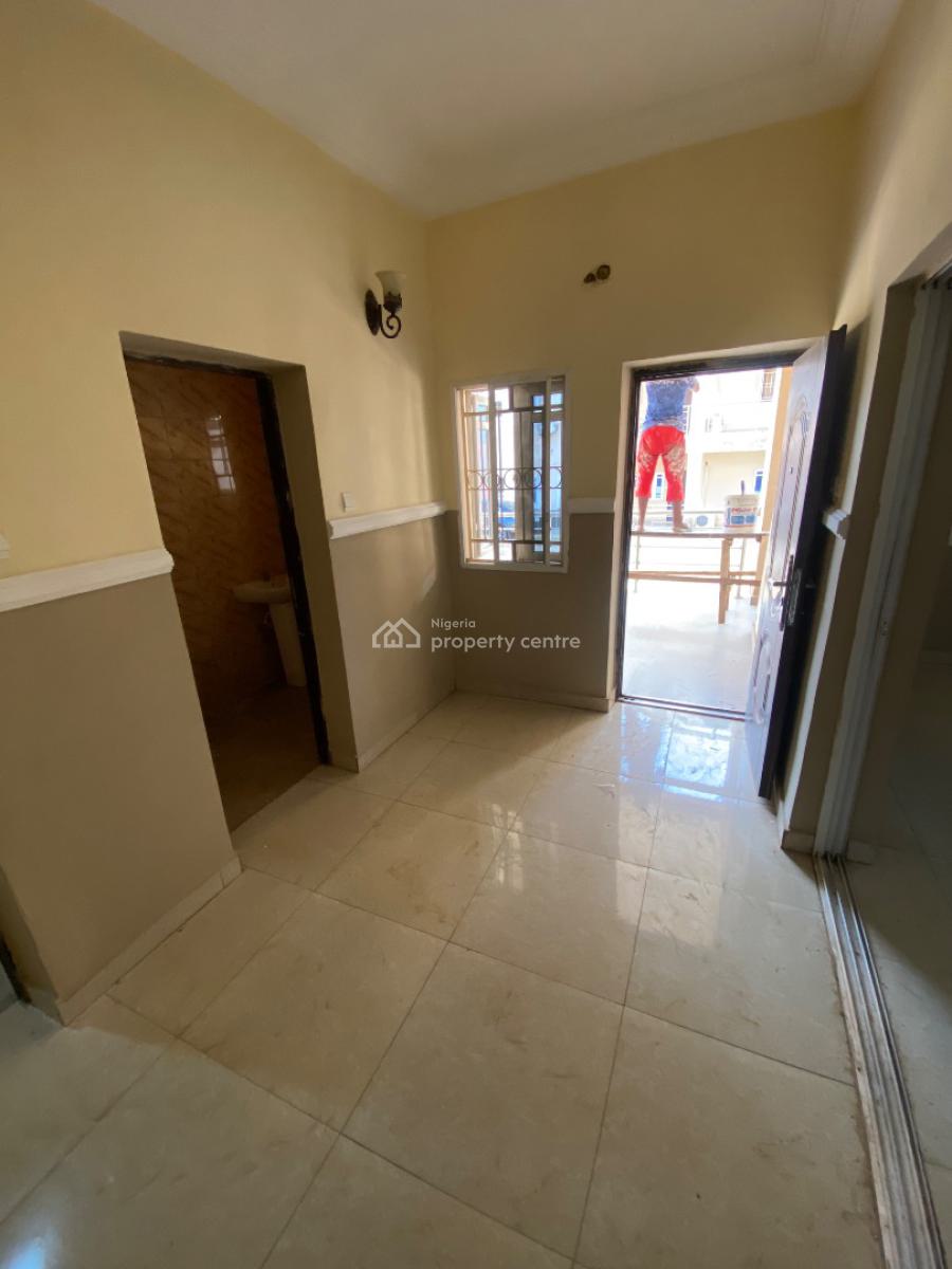 Luxury Two Bedroom Block of Flat, Dawaki District, Dawaki, Gwarinpa, Abuja, Flat / Apartment for Rent
