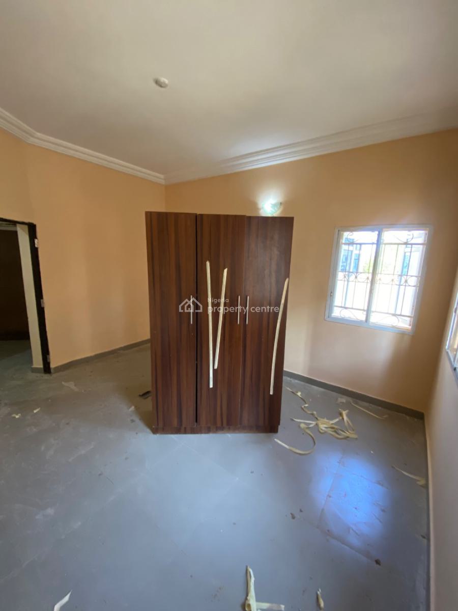 Luxury Two Bedroom Block of Flat, Dawaki District, Dawaki, Gwarinpa, Abuja, Flat / Apartment for Rent