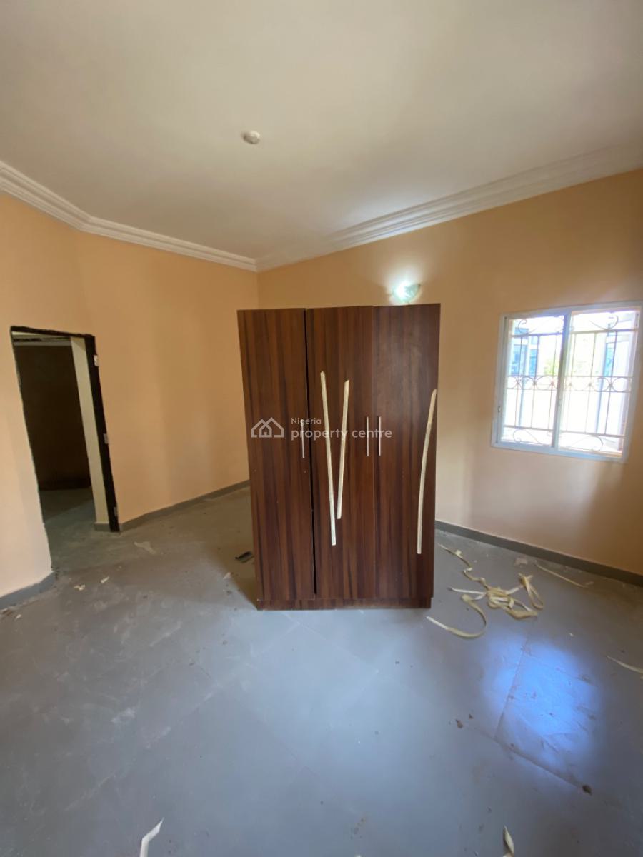 Luxury Two Bedroom Block of Flat, Dawaki District, Dawaki, Gwarinpa, Abuja, Flat / Apartment for Rent