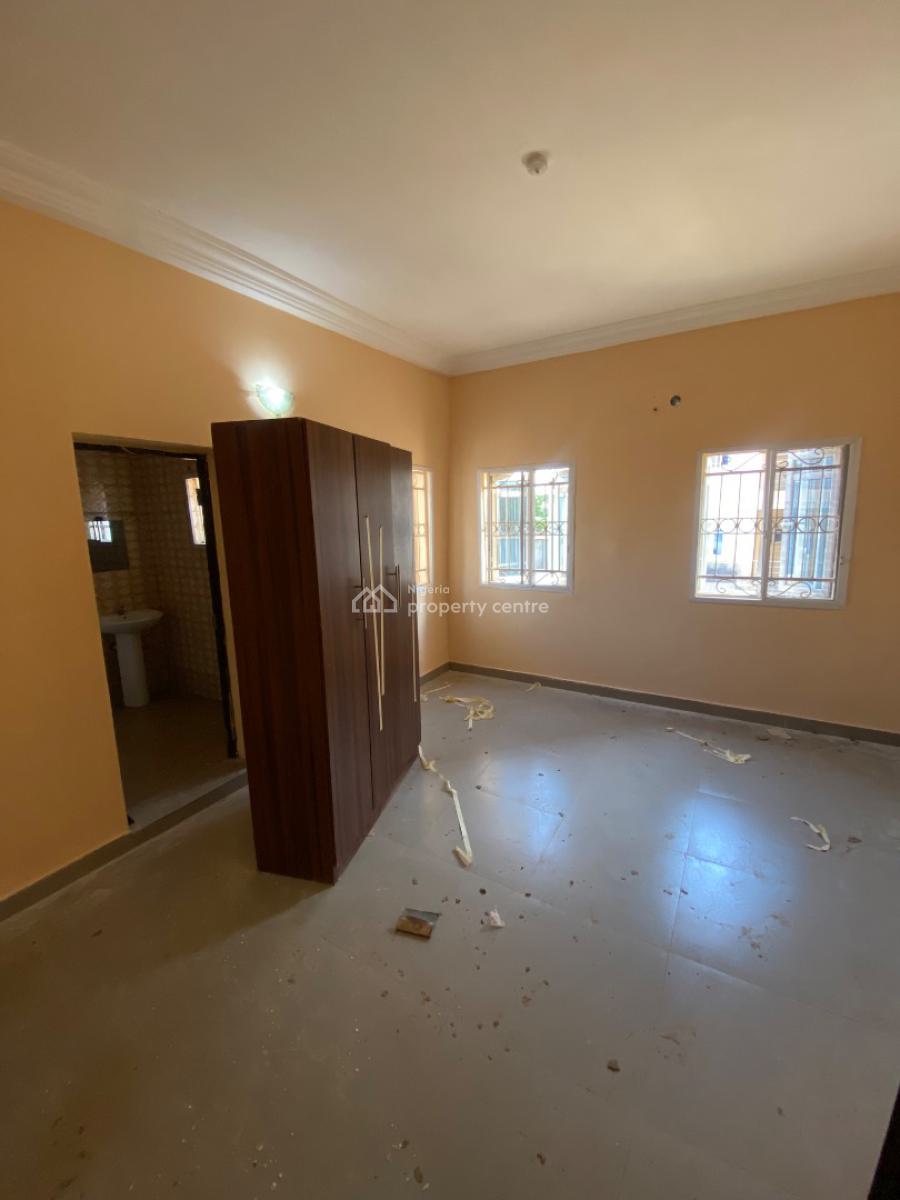 Luxury Two Bedroom Block of Flat, Dawaki District, Dawaki, Gwarinpa, Abuja, Flat / Apartment for Rent