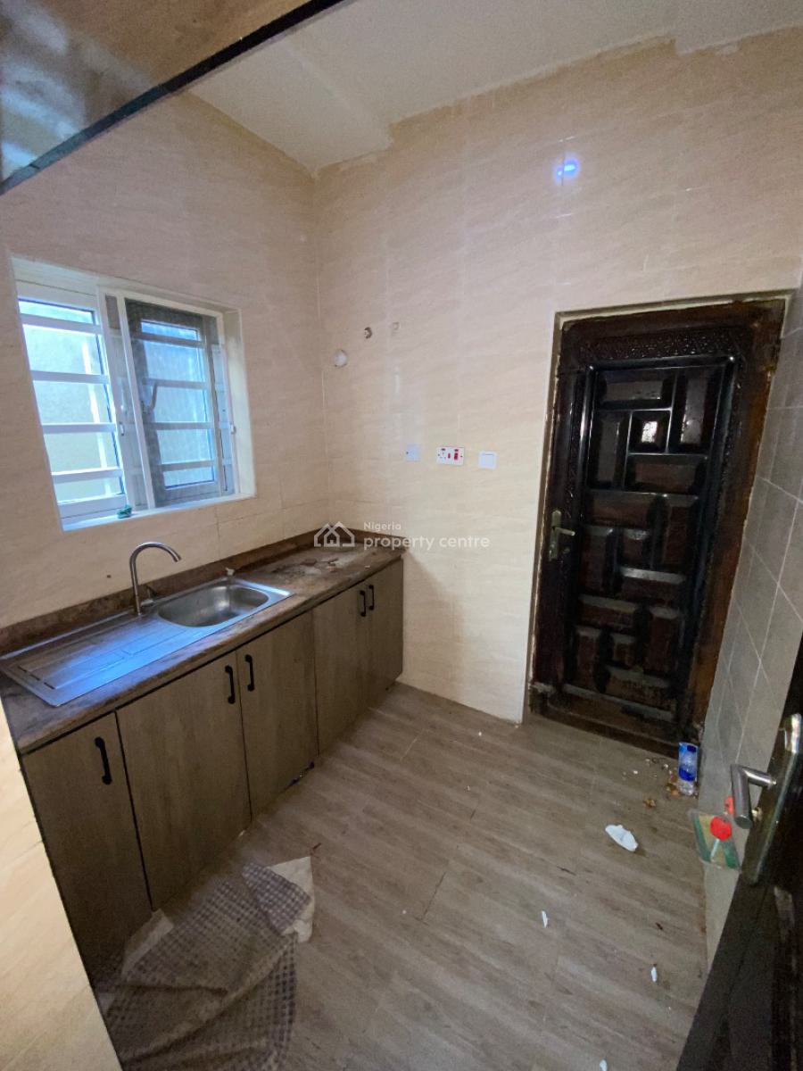 Luxury One Bedroom Block of Flat, News Engineering Dawaki, Dawaki, Gwarinpa, Abuja, Flat / Apartment for Rent