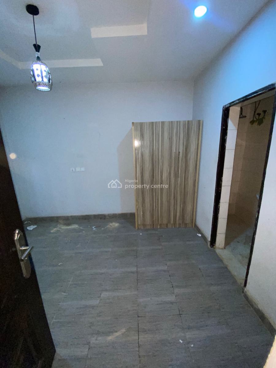 Luxury One Bedroom Block of Flat, News Engineering Dawaki, Dawaki, Gwarinpa, Abuja, Flat / Apartment for Rent