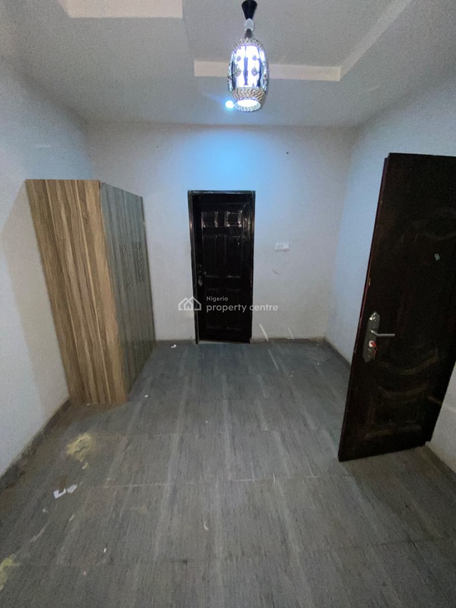 Luxury One Bedroom Block of Flat, News Engineering Dawaki, Dawaki, Gwarinpa, Abuja, Flat / Apartment for Rent